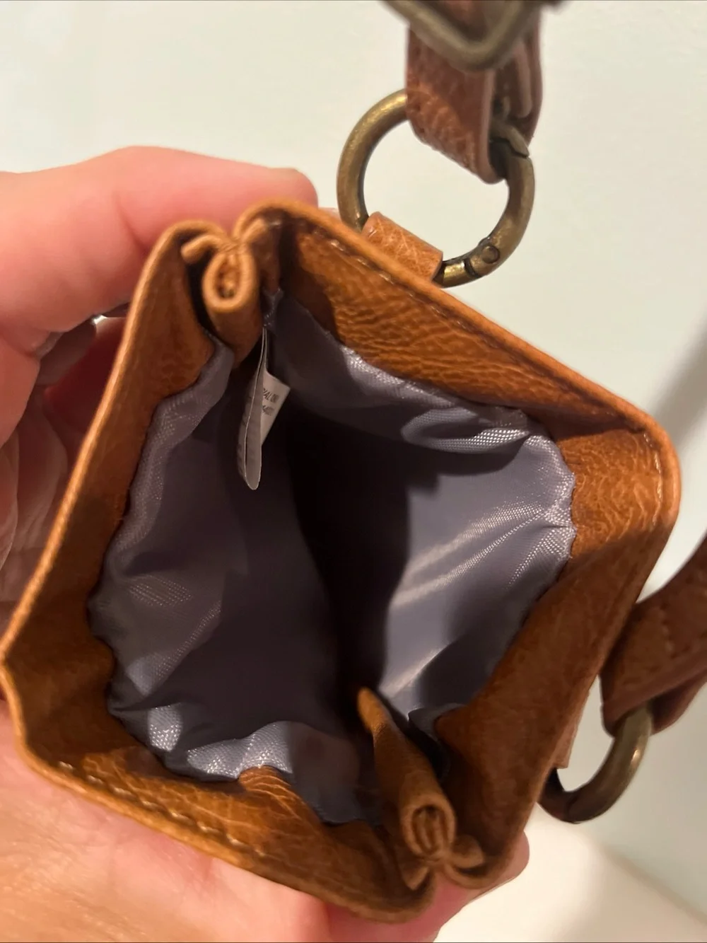 Thirty-One Dialed In Phone Purse Crossbody in Soft Camo
